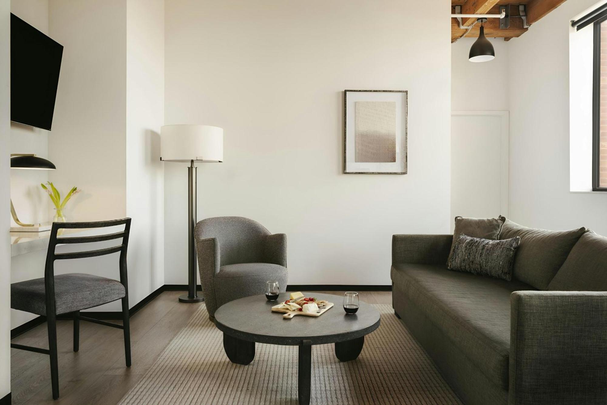 Sonder By Marriott Bonvoy Market Hall Apartments West Loop Чикаго Экстерьер фото